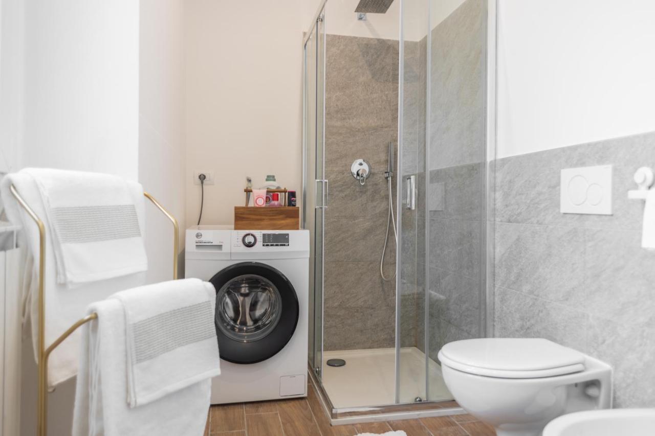 Lora Apartment,Free Private Parking, Self Check In,1 Côme Extérieur photo