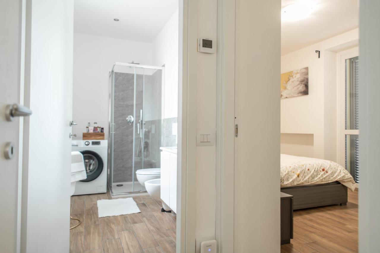 Lora Apartment,Free Private Parking, Self Check In,1 Côme Extérieur photo