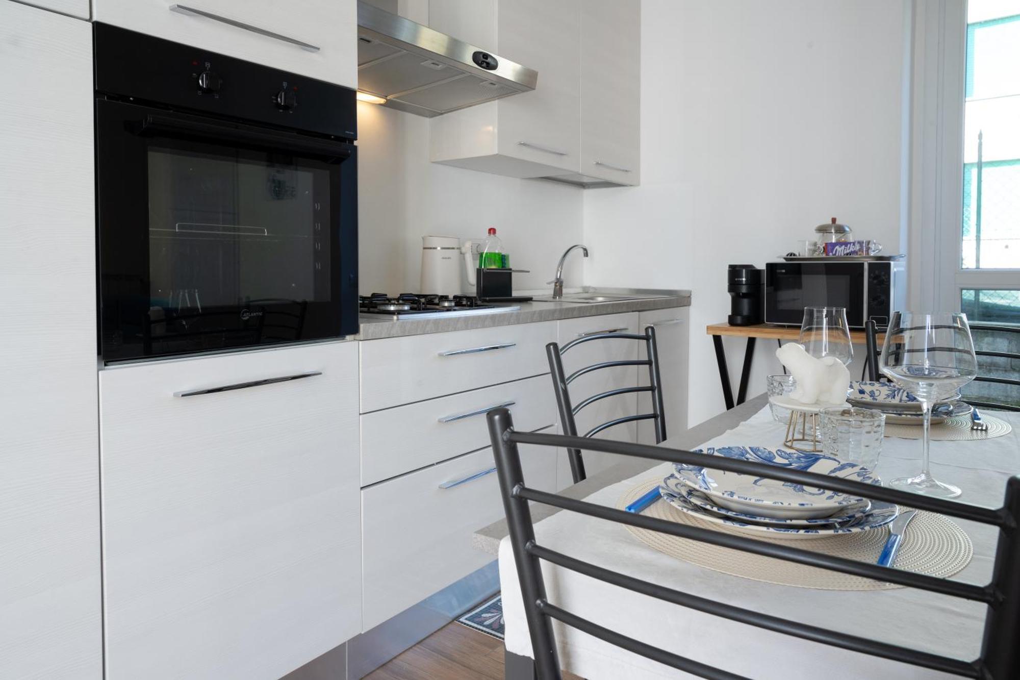Lora Apartment,Free Private Parking, Self Check In,1 Côme Extérieur photo